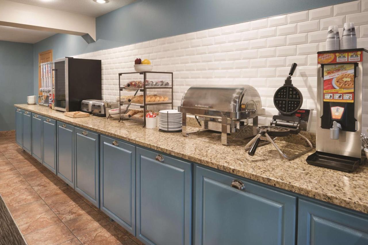 Country Inn & Suites By Radisson, Grand Rapids, Mn Bagian luar foto